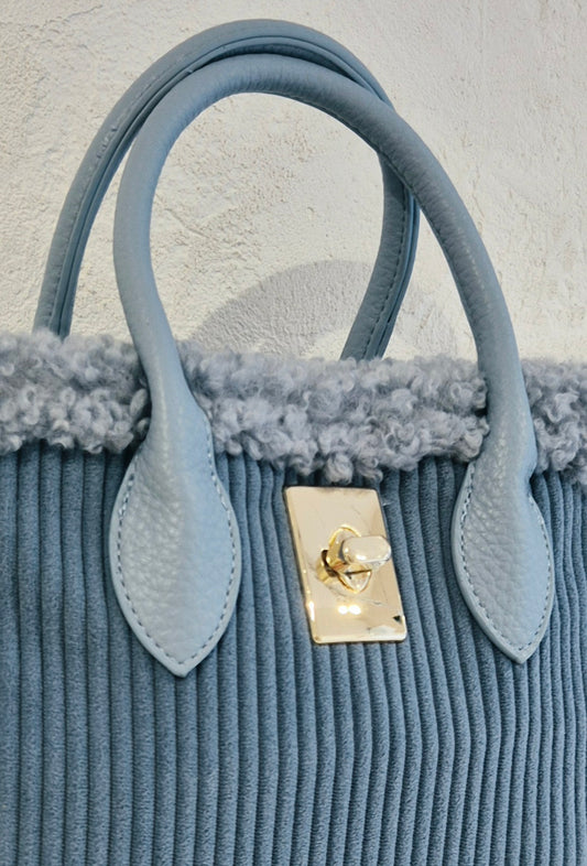 BOLSO DE MANO